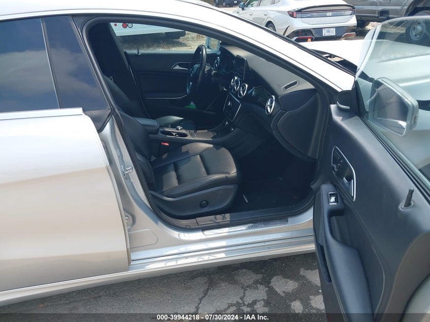 2014 Mercedes-Benz Cla 250 VIN: WDDSJ4EB2EN147024 Lot: 39944218