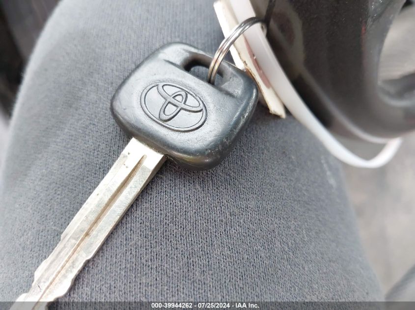 2012 Toyota Yaris VIN: JTDBT4K3XCL017048 Lot: 39944262