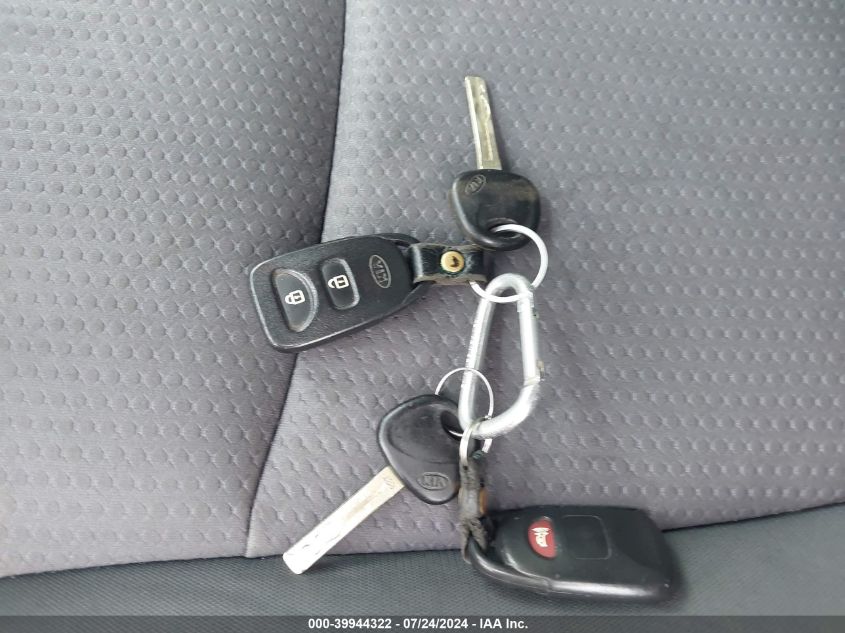 2012 Kia Sorento Lx VIN: 5XYKTCA66CG271311 Lot: 39944322