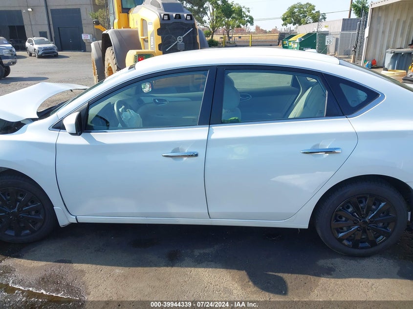 2014 Nissan Sentra Sv VIN: 3N1AB7AP3EY267734 Lot: 39944339