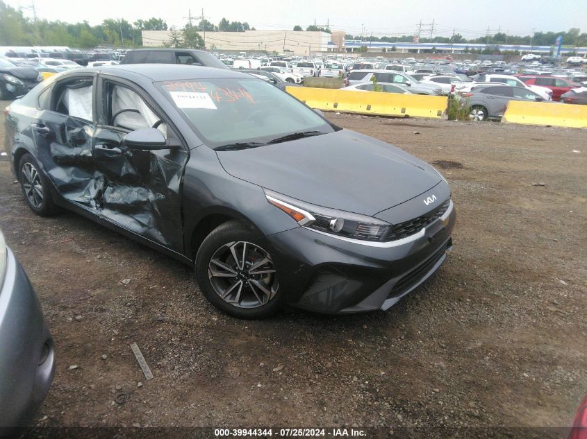 3KPF24AD9PE548058 2023 KIA FORTE - Image 1