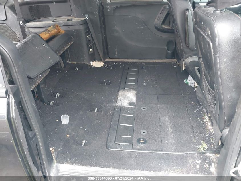 2014 Dodge Grand Caravan R/T VIN: 2C4RDGEG2ER150098 Lot: 39944390