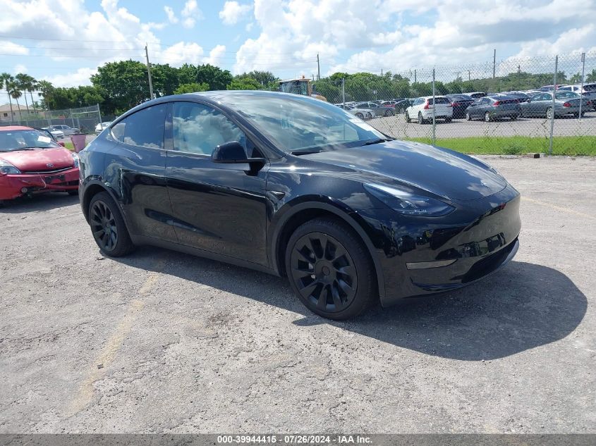 7SAYGDEE7PA193303 2023 TESLA MODEL Y - Image 1