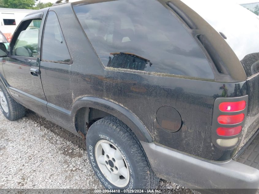 1995 Chevrolet Blazer VIN: 1GNCT18W9S2155745 Lot: 39944418