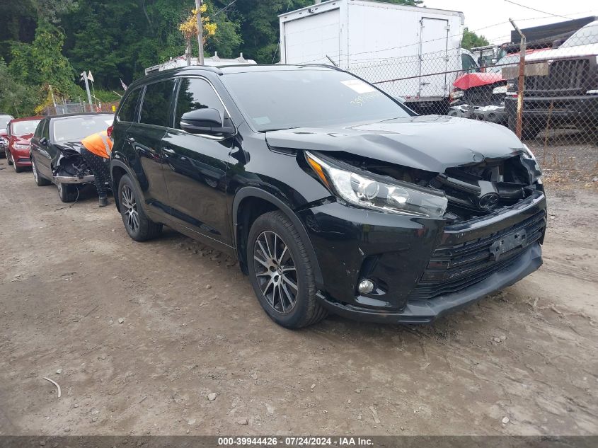 2018 TOYOTA HIGHLANDER SE - 5TDJZRFH7JS546045