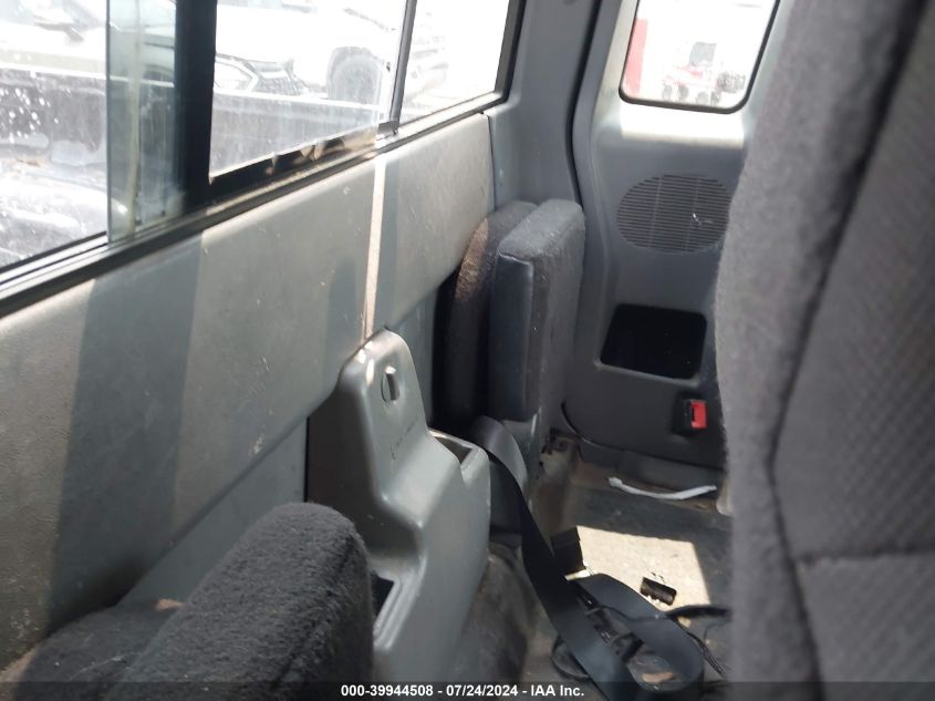 2005 Ford Ranger Edge/Fx4 Level Ii/Fx4 Off-Road/Xlt VIN: 1FTZR45E15PA12858 Lot: 39944508