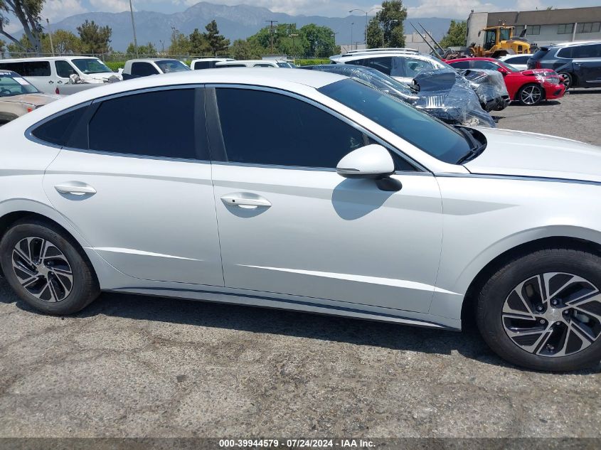 2021 Hyundai Sonata Hybrid/Blue VIN: KMHL24JJ7MA033434 Lot: 39944579