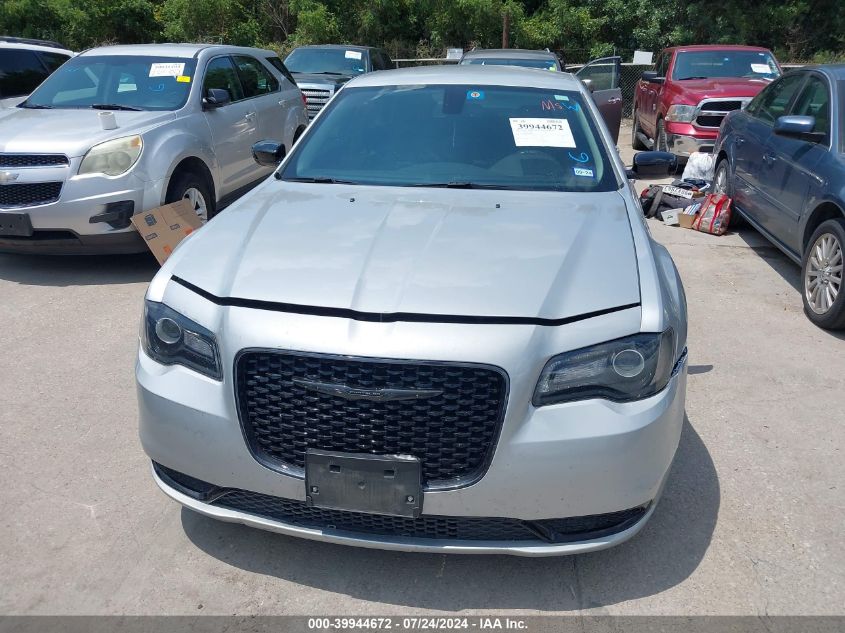 2020 Chrysler 300 Touring VIN: 2C3CCAAG2LH168801 Lot: 39944672