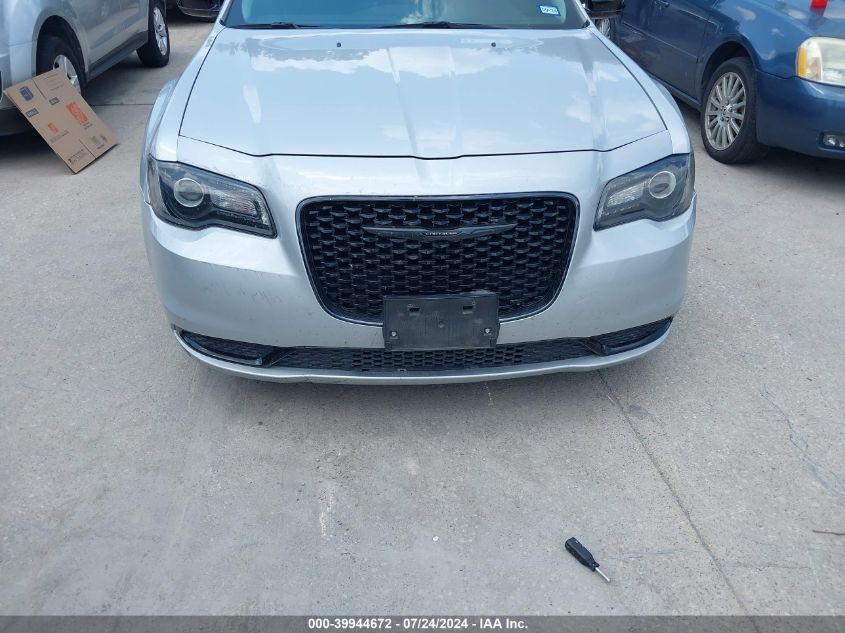 2020 Chrysler 300 Touring VIN: 2C3CCAAG2LH168801 Lot: 39944672