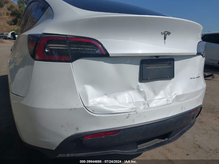 2021 Tesla Model Y Long Range Dual Motor All-Wheel Drive VIN: 5YJYGDEE5MF213771 Lot: 39944695