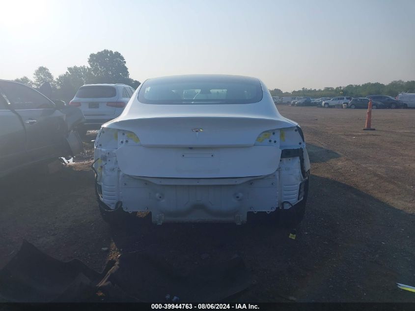 2019 Tesla Model 3 Long Range/Mid Range/Standard Range/Standard Range Plus VIN: 5YJ3E1EAXKF472586 Lot: 39944763