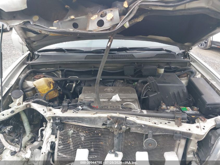 2005 Toyota Highlander Limited V6/V6 VIN: JTEEP21A450101114 Lot: 39944785