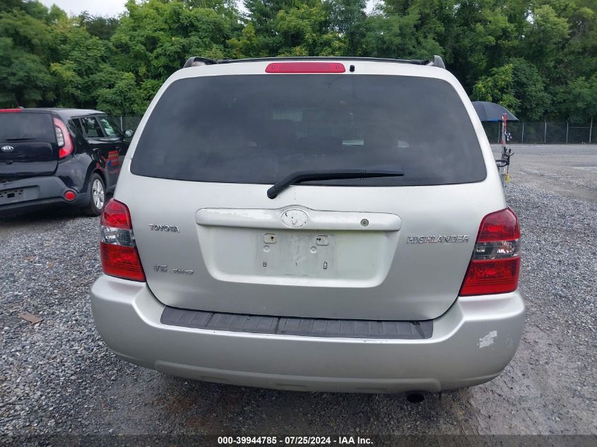 2005 Toyota Highlander Limited V6/V6 VIN: JTEEP21A450101114 Lot: 39944785