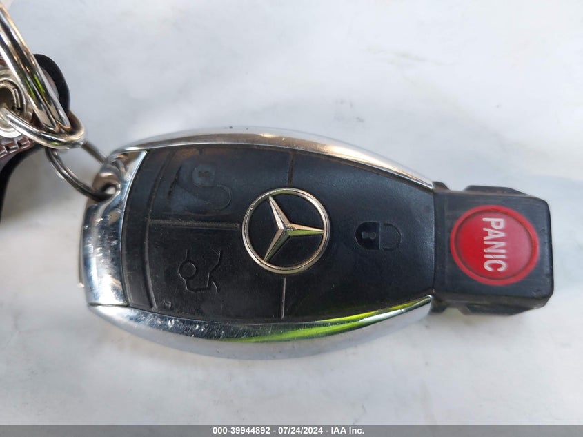 2008 Mercedes-Benz C 300 VIN: WDDGF54X58F074367 Lot: 39944892