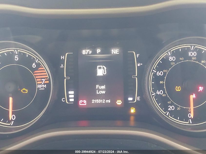 2017 Jeep Cherokee Latitude Fwd VIN: 1C4PJLCB1HD239488 Lot: 39944924