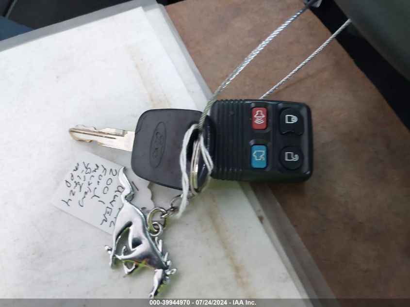 2001 Ford Mustang Gt VIN: 1FAFP42X41F152942 Lot: 39944970