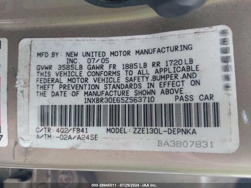 2005 Toyota Corolla Le VIN: 1NXBR30E65Z563710 Lot: 39945011