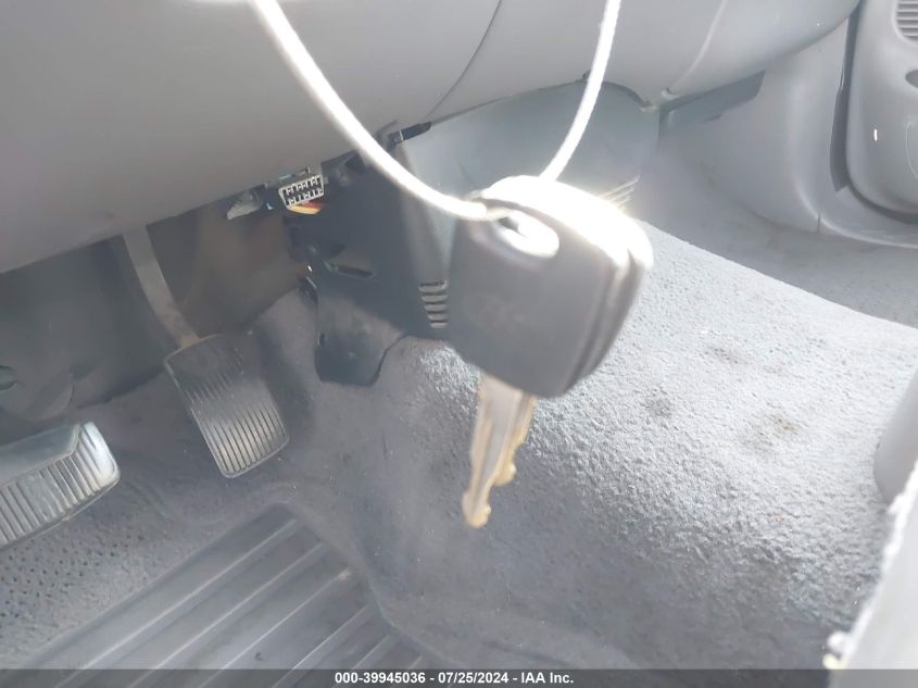 1999 Ford F-150 Lariat/Xl/Xlt VIN: 1FTRX17L8XKB77967 Lot: 39945036