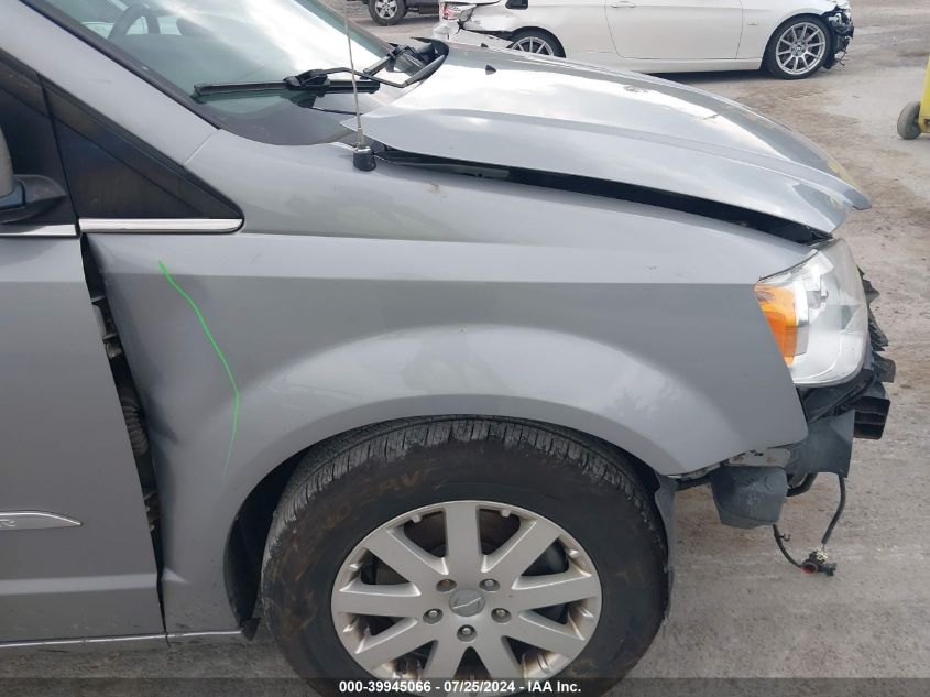 2015 Chrysler Town & Country Touring VIN: 2C4RC1BG6FR596681 Lot: 39945066