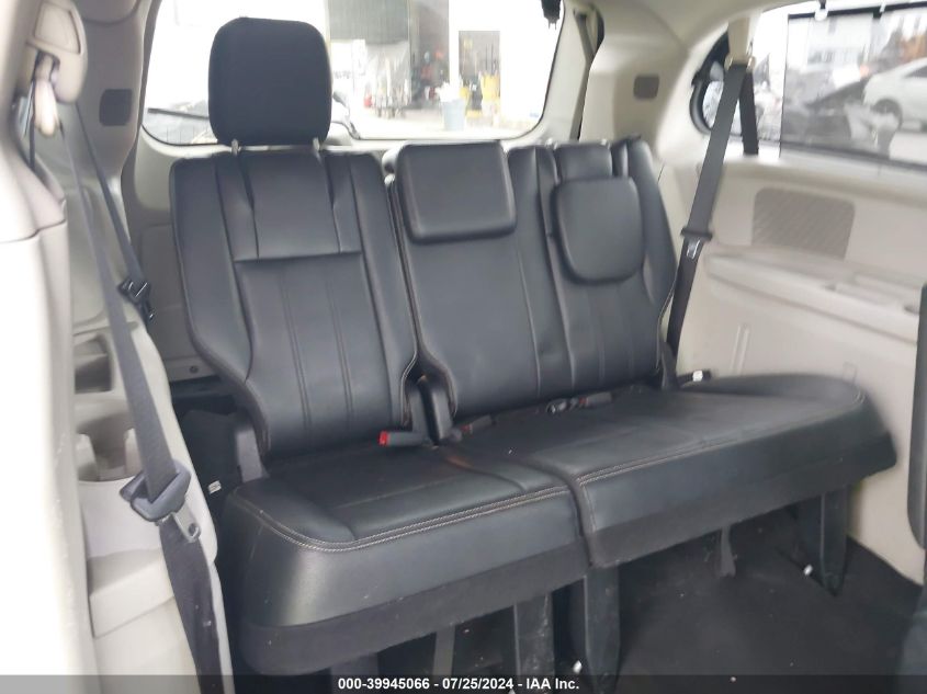 2015 Chrysler Town & Country Touring VIN: 2C4RC1BG6FR596681 Lot: 39945066