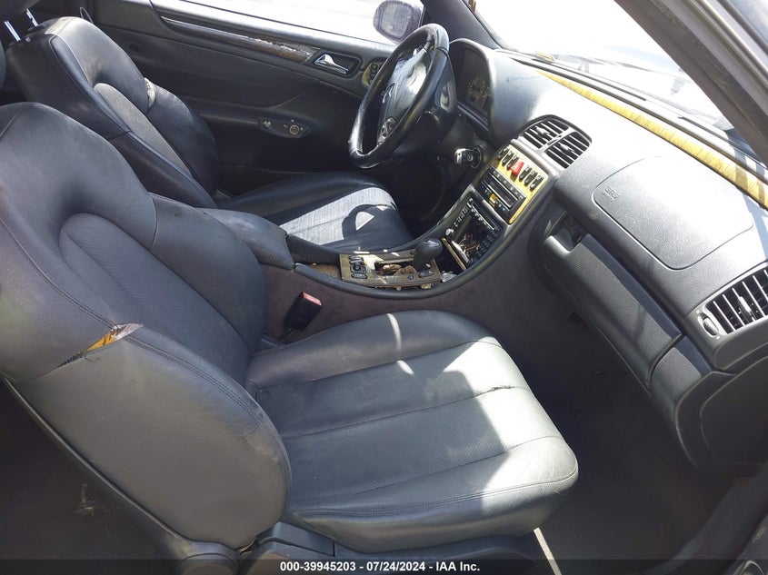 2000 Mercedes-Benz Clk 430 VIN: WDBLJ70G9YF116160 Lot: 39945203