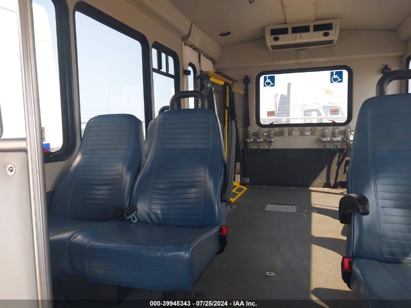 2019 Ford Econoline E450 Super Duty Cutaway V VIN: 1FDFE4FS7KDC32016 Lot: 39945343