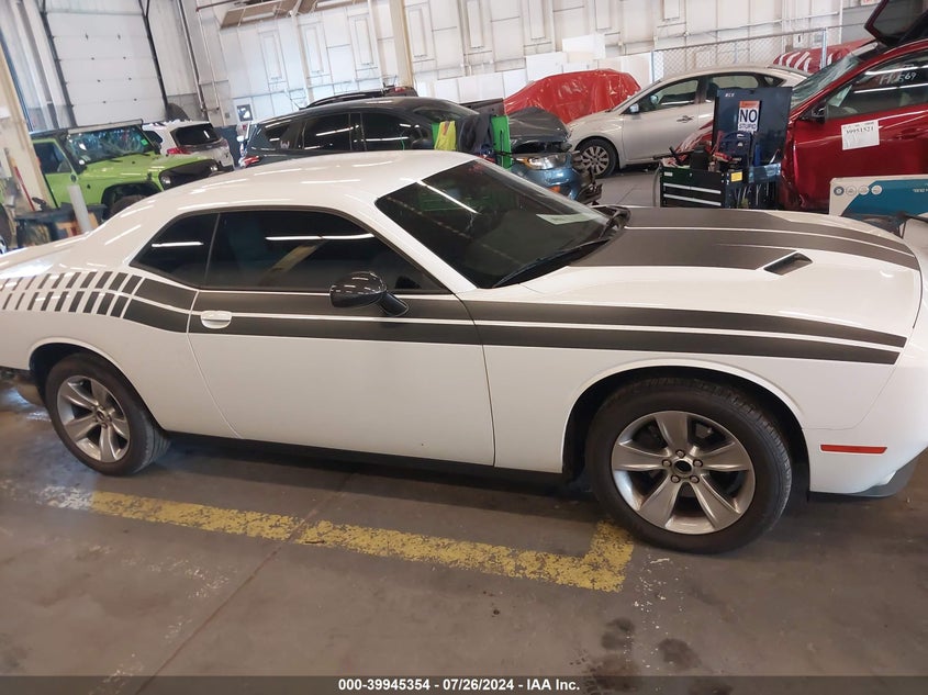 2020 DODGE CHALLENGER SXT - 2C3CDZAG4LH230467