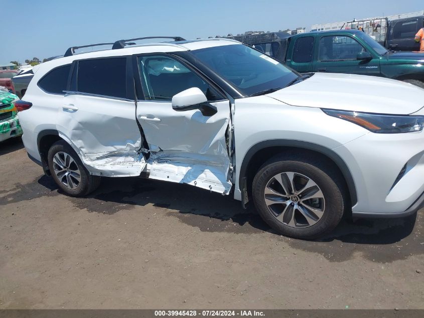 2023 TOYOTA HIGHLANDER HYBRID XLE - 5TDKARAH5PS018807