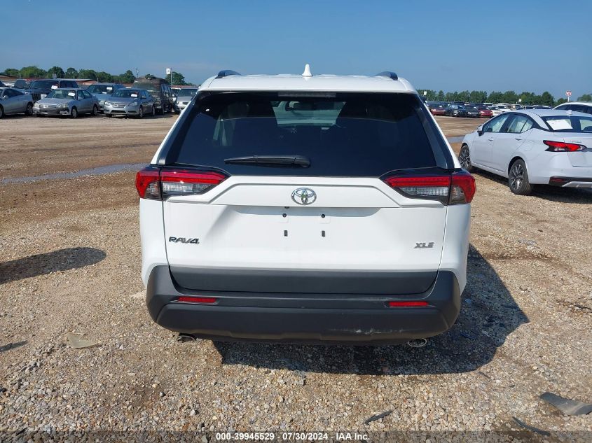 2024 Toyota Rav4 Xle VIN: 2T3W1RFV1RW330947 Lot: 39945529
