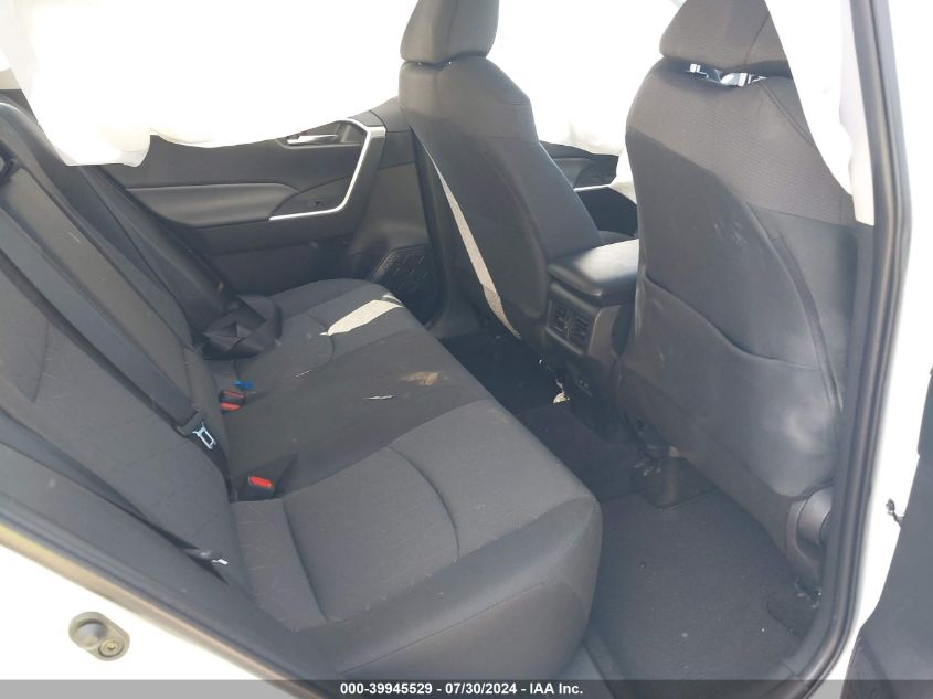 2024 Toyota Rav4 Xle VIN: 2T3W1RFV1RW330947 Lot: 39945529