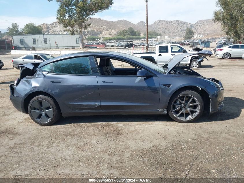 2022 Tesla Model 3 Long Range Dual Motor All-Wheel Drive VIN: 5YJ3E1EB9NF192753 Lot: 39945651