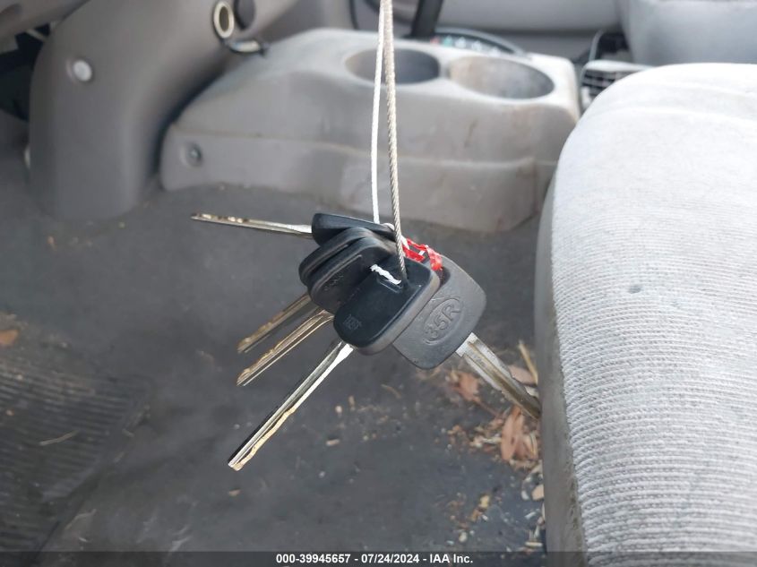 2002 Toyota Tacoma Xtracab VIN: 5TEVL52N22Z084439 Lot: 39945657