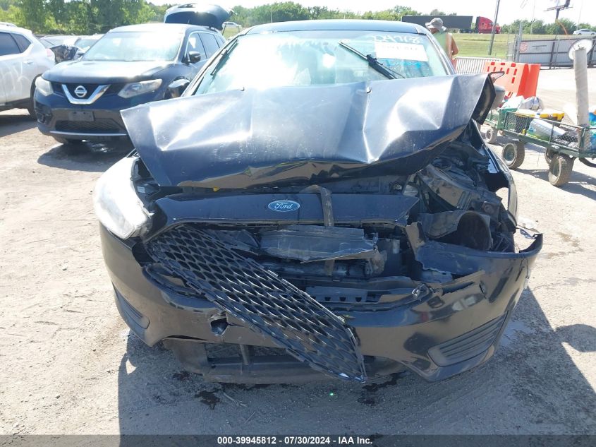 1FADP3F27JL224718 2018 Ford Focus Se