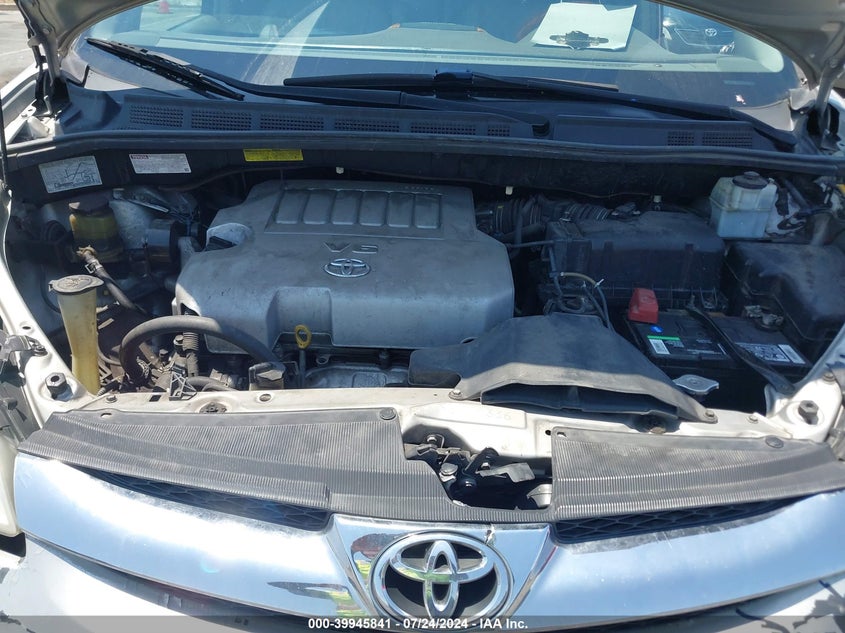 2008 Toyota Sienna Limited VIN: 5TDZK22CX8S126041 Lot: 39945841