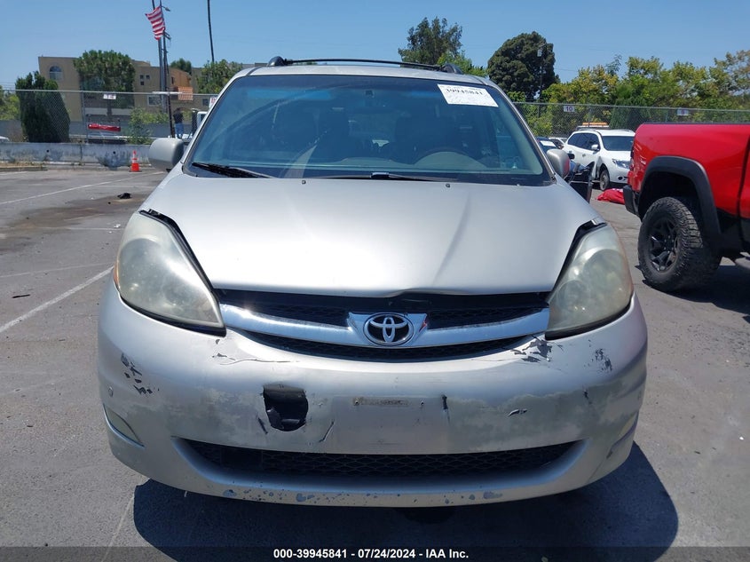2008 Toyota Sienna Limited VIN: 5TDZK22CX8S126041 Lot: 39945841