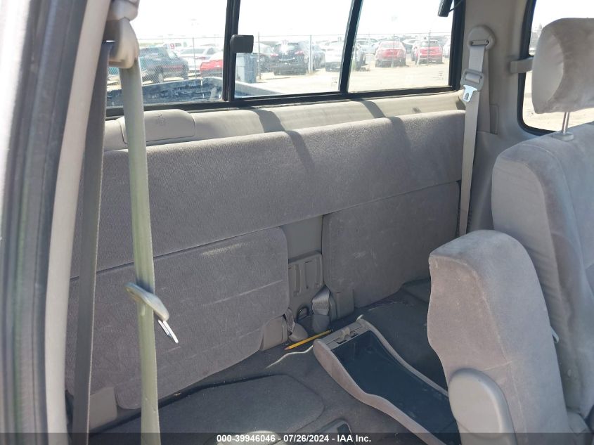 2001 Toyota Tacoma Base V6 VIN: 5TEWN72N51Z784772 Lot: 39946046