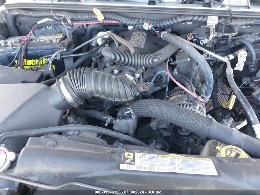 2007 Jeep Wrangler Unlimited Sahara VIN: 1J4GB59107L184215 Lot: 39946125