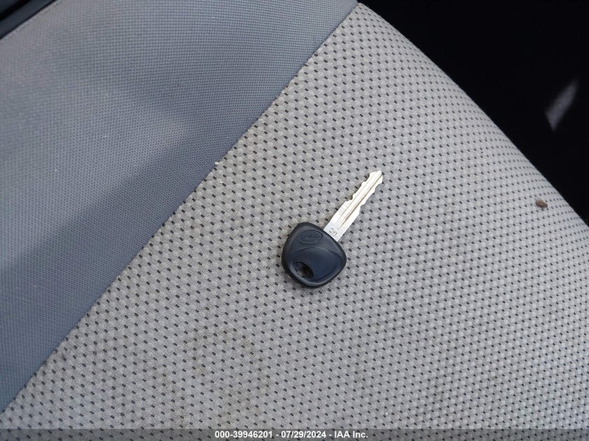 2010 Hyundai Accent Gls VIN: KMHCN4AC5AU460310 Lot: 39946201