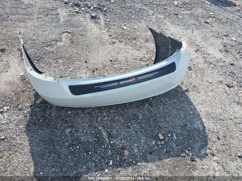 2010 Hyundai Accent Gls VIN: KMHCN4AC5AU460310 Lot: 39946201