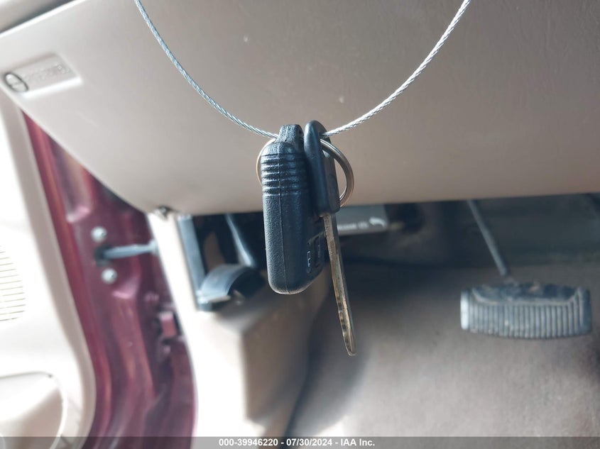 2004 Ford F-250 Lariat/Xl/Xlt VIN: 1FTNX21P34EC44775 Lot: 39946220