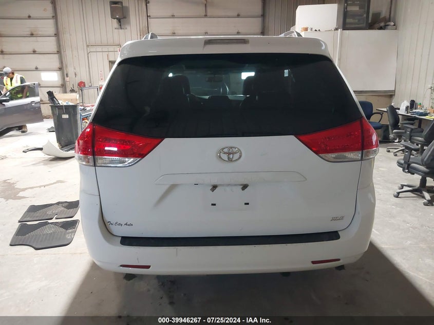 2012 Toyota Sienna Xle/Limited VIN: 5TDYK3DC0CS188023 Lot: 39946267