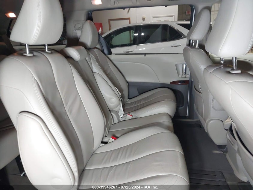 2012 Toyota Sienna Xle/Limited VIN: 5TDYK3DC0CS188023 Lot: 39946267