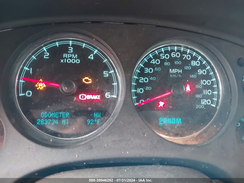 2010 Chevrolet Tahoe Lt VIN: 1GNUCBE0XAR270919 Lot: 39946292