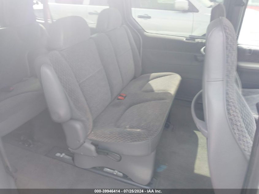 1998 Dodge Grand Caravan Se VIN: 2B4GP44R1WR554993 Lot: 39946414