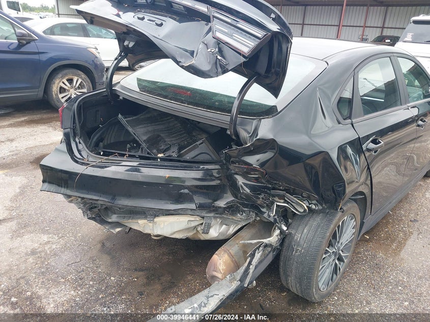 VIN 3KPF54AD7NE476815 2022 KIA FORTE GT-LINE