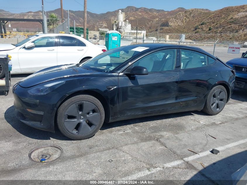 2022 Tesla Model 3 Rear-Wheel Drive VIN: 5YJ3E1EA8NF373933 Lot: 39946487