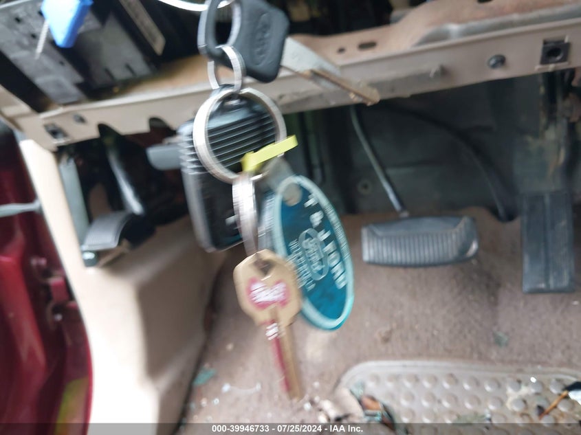 2000 Ford F-250 Lariat/Xl/Xlt VIN: 1FTNW21F3YED37232 Lot: 39946733