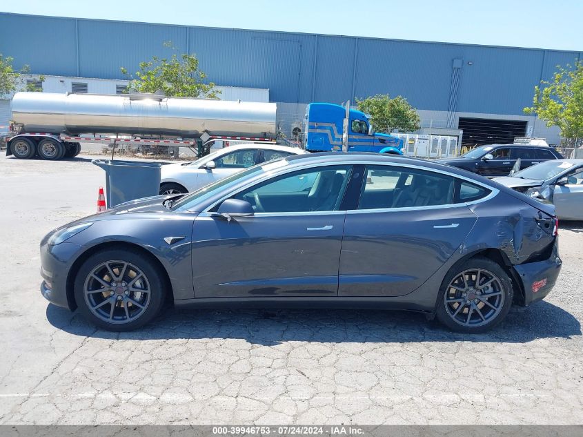 2018 Tesla Model 3 VIN: 5YJ3E1EA6JF038549 Lot: 39946753