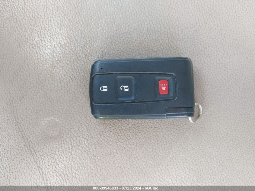 2005 Toyota Prius VIN: JTDKB20U253028244 Lot: 39946833