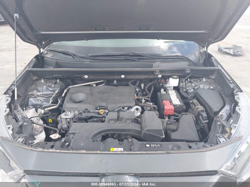 VIN 2T3K1RFV2NW220708 2022 TOYOTA RAV4 LE